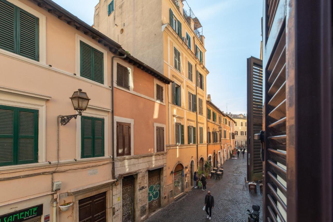 Iflat Magic Apartment In The Heart Of Trastevere Rome Bagian luar foto