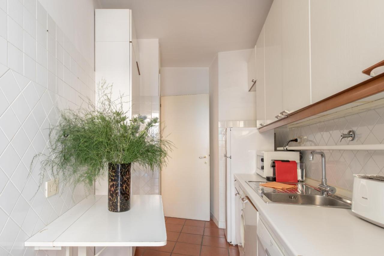 Iflat Magic Apartment In The Heart Of Trastevere Rome Bagian luar foto